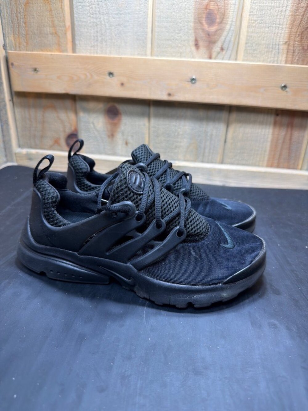 Nike Air Presto Black Youth Boys Running Sneakers Size 2Y US 33.5 EU 844766-003!